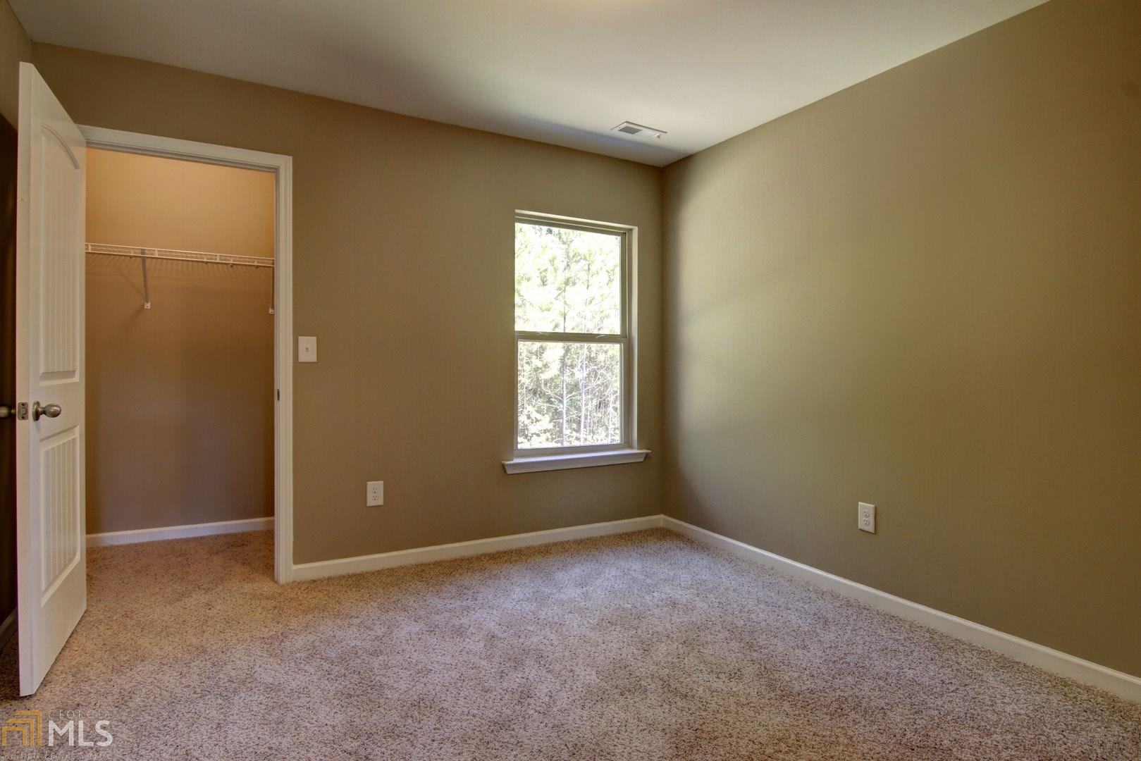 2402 Quincy Loop, Fairburn, GA 30213 photo 12