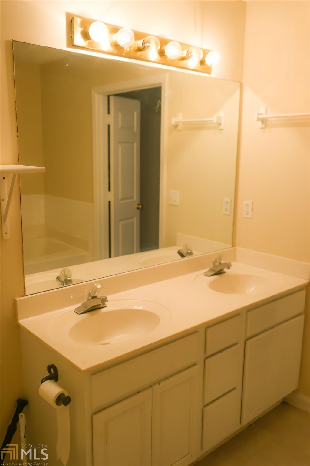 3052 Jester Ct, Duluth, GA 30096 photo 3
