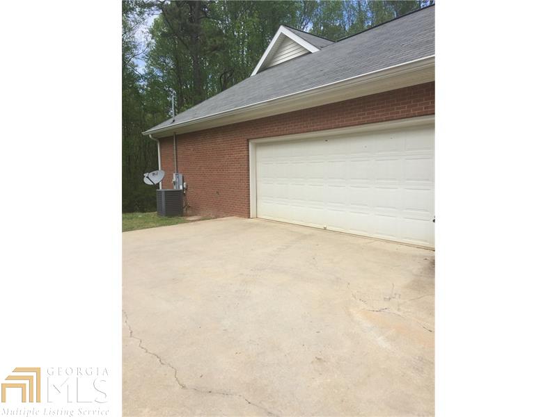 8151 E Cherokee Dr, Canton, GA 30115 photo 2