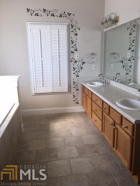 220 Caitlyn Dr, Hampton, GA 30228 photo 22