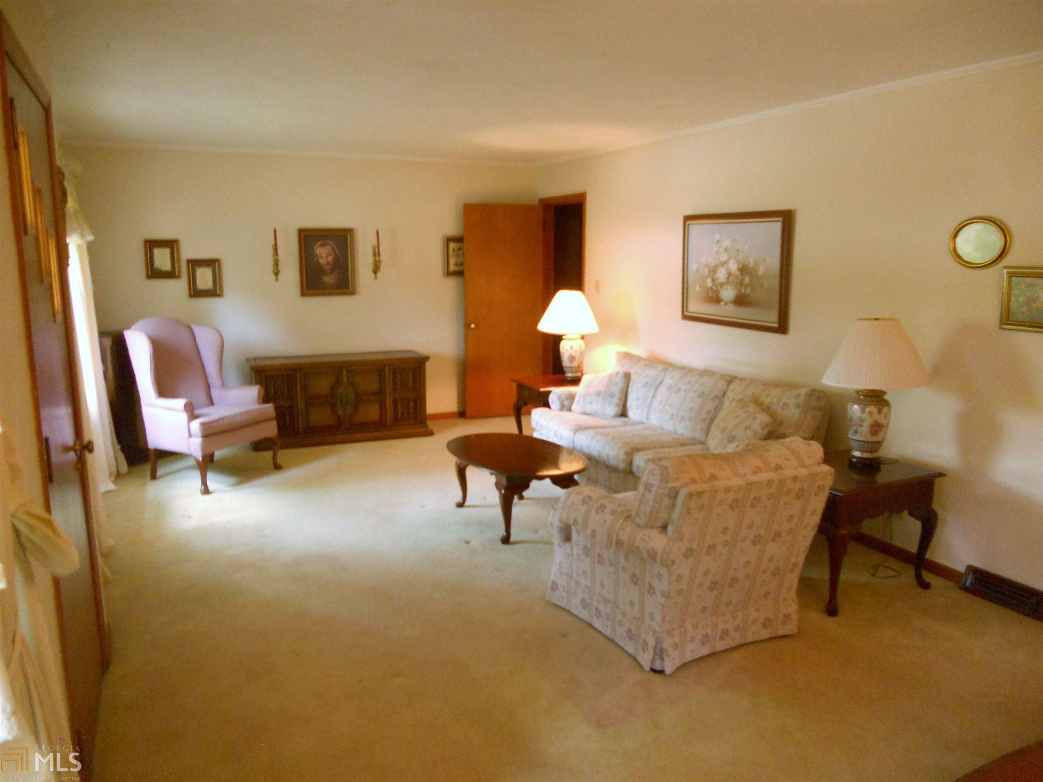 73 Hickory Cir, Toccoa, GA 30577 photo 8