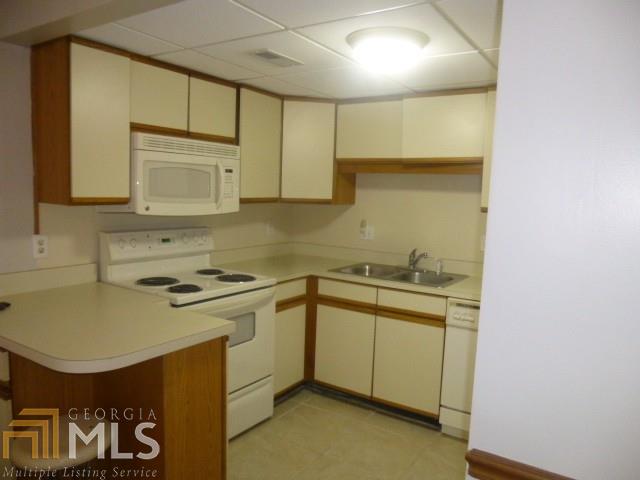 1735 Cotton Patch Ln, Alpharetta, GA 30004 photo 9
