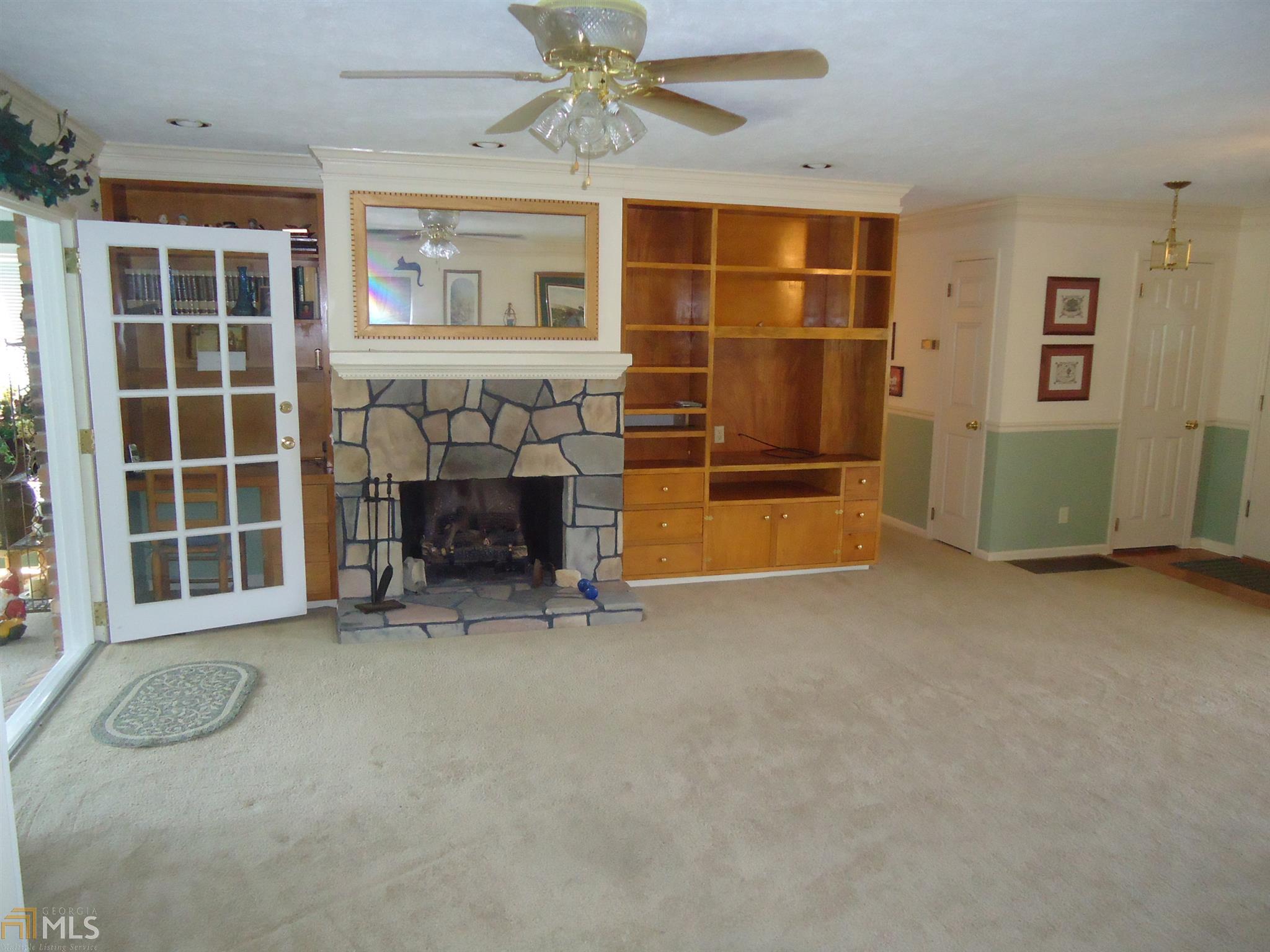107 Shamrock Dr, Lagrange, GA 30241 photo 4