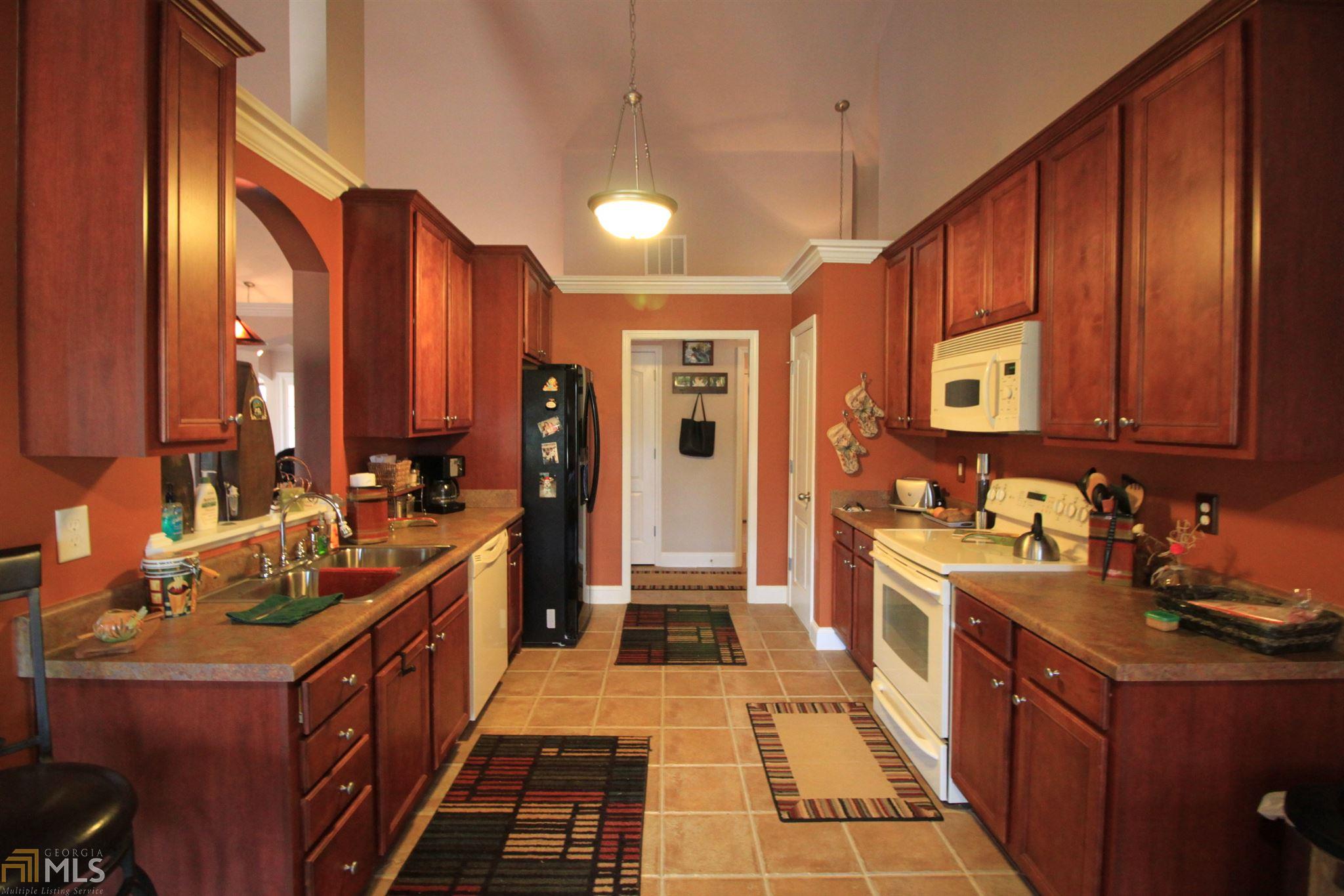 286 Middle Fork Ln, Carnesville, GA 30521 photo 7
