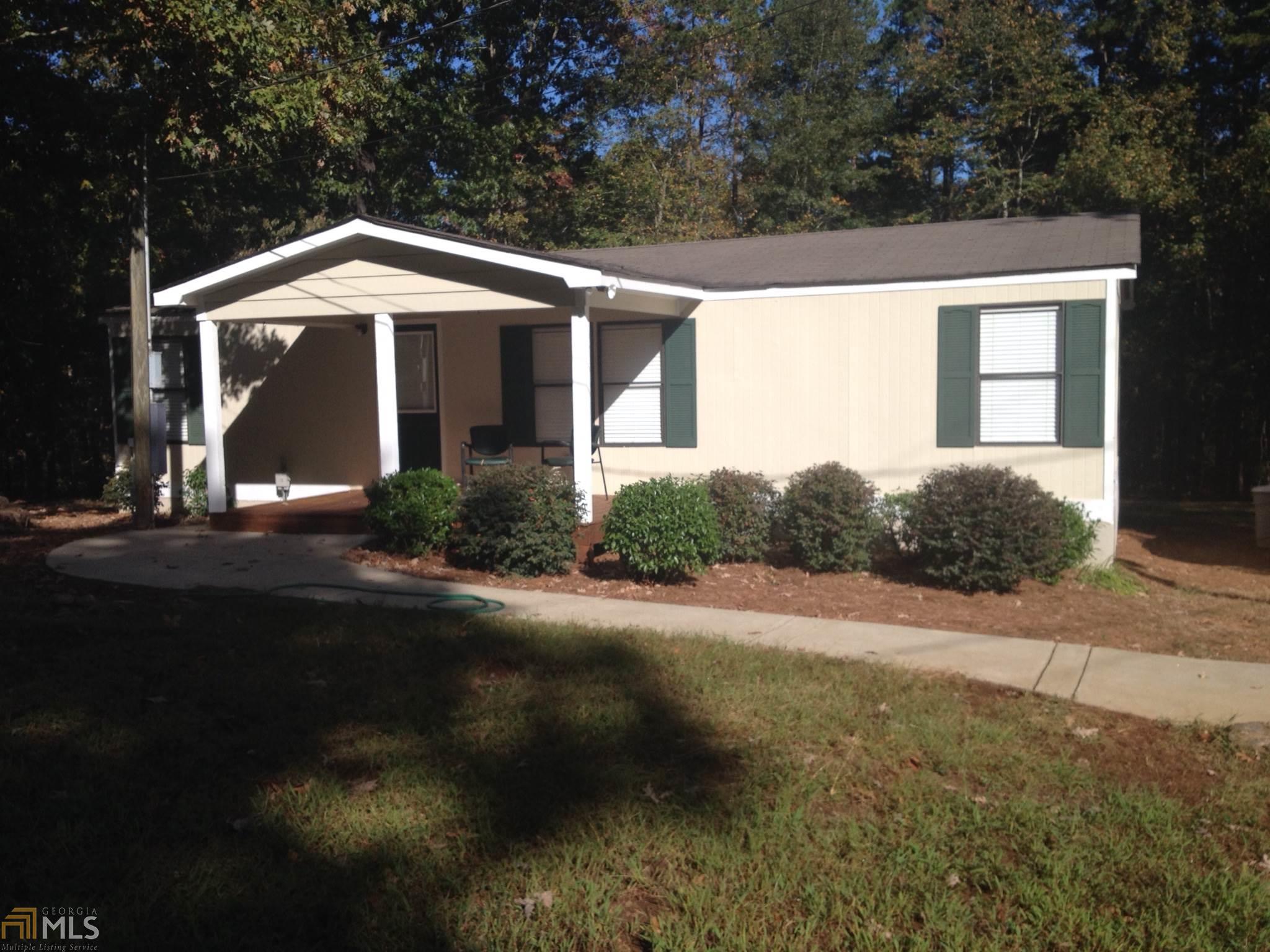 923 Laurel Ln, Winder, GA 30680 photo 1