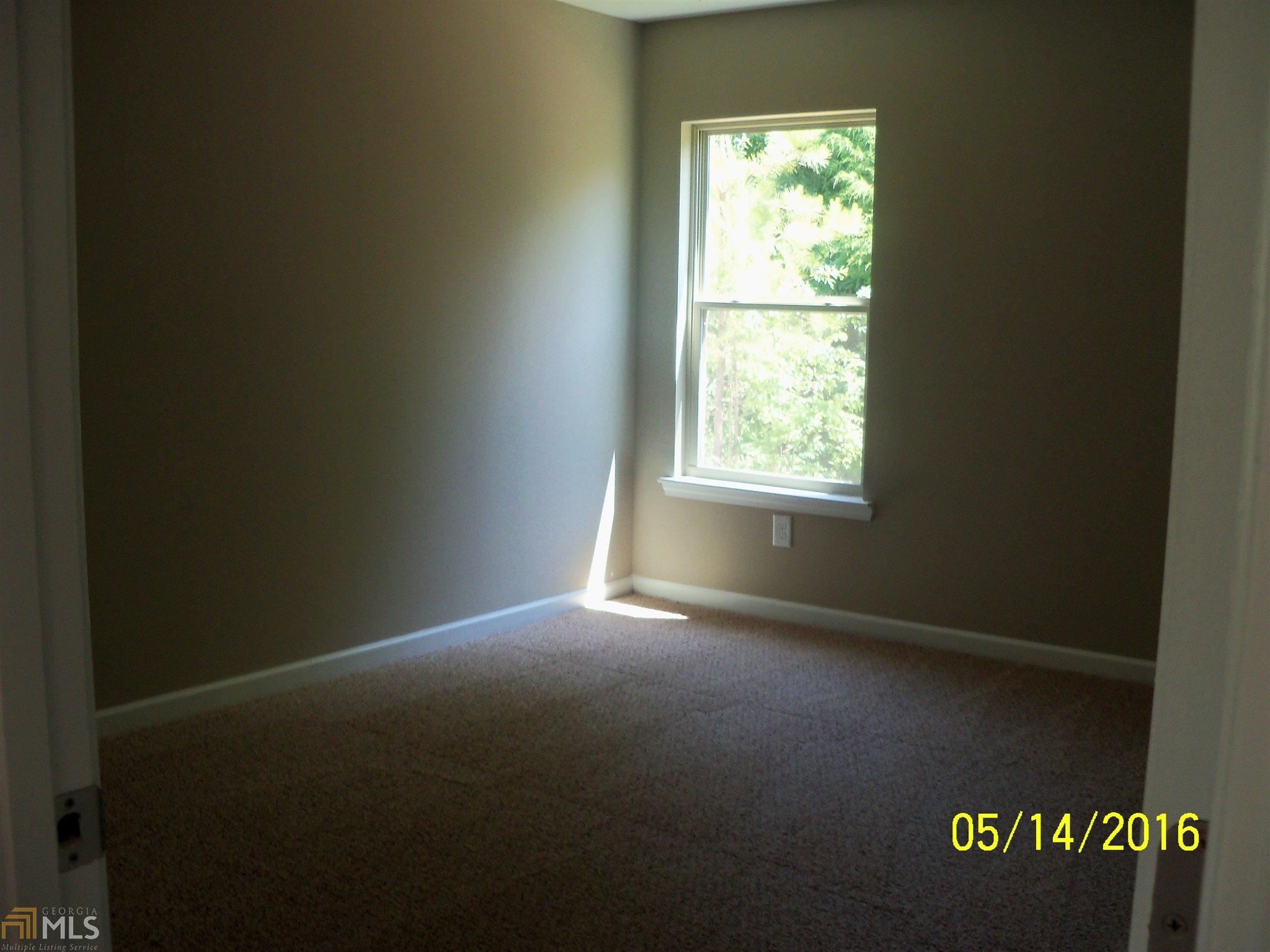 2406 Quincy Loop, Fairburn, GA 30213 photo 9
