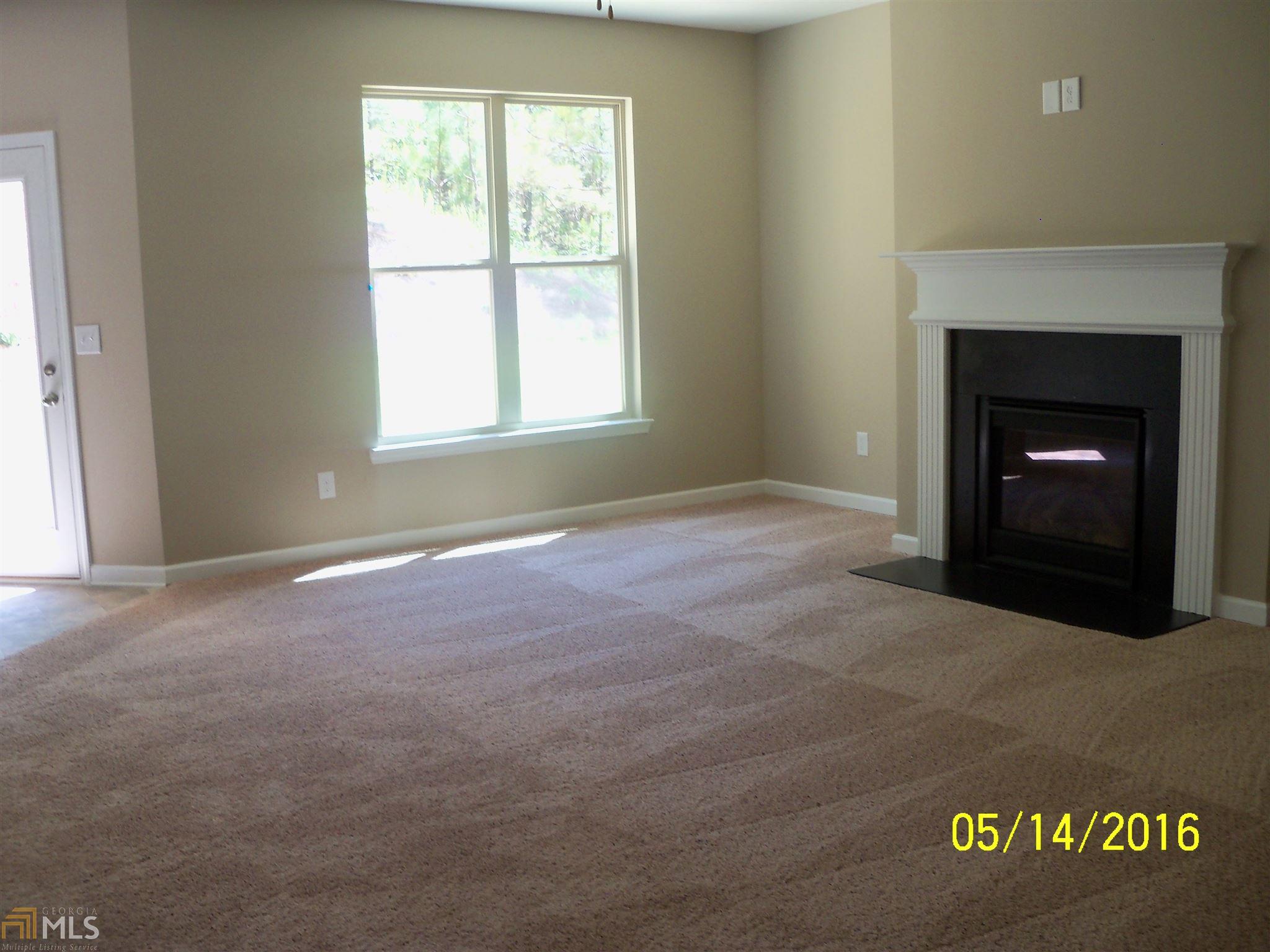 2406 Quincy Loop, Fairburn, GA 30213 photo 4