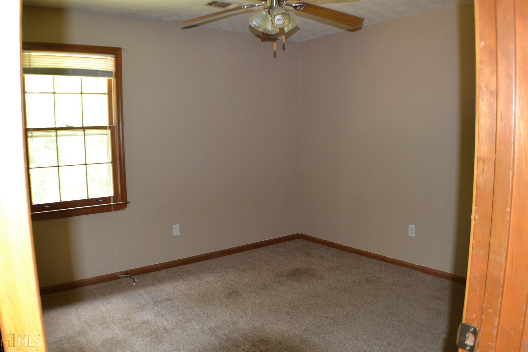 50 Oakbrook Ct, Covington, GA 30016 photo 9