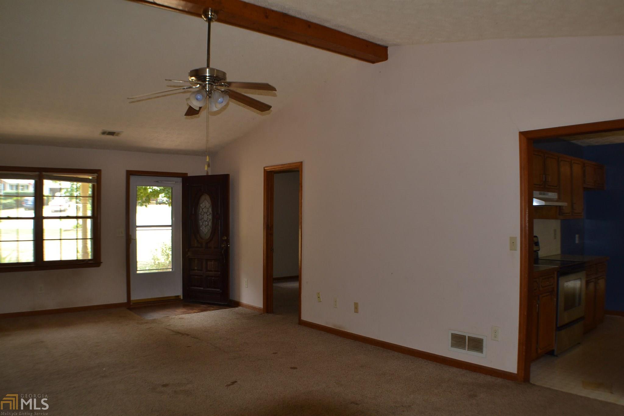 50 Oakbrook Ct, Covington, GA 30016 photo 3
