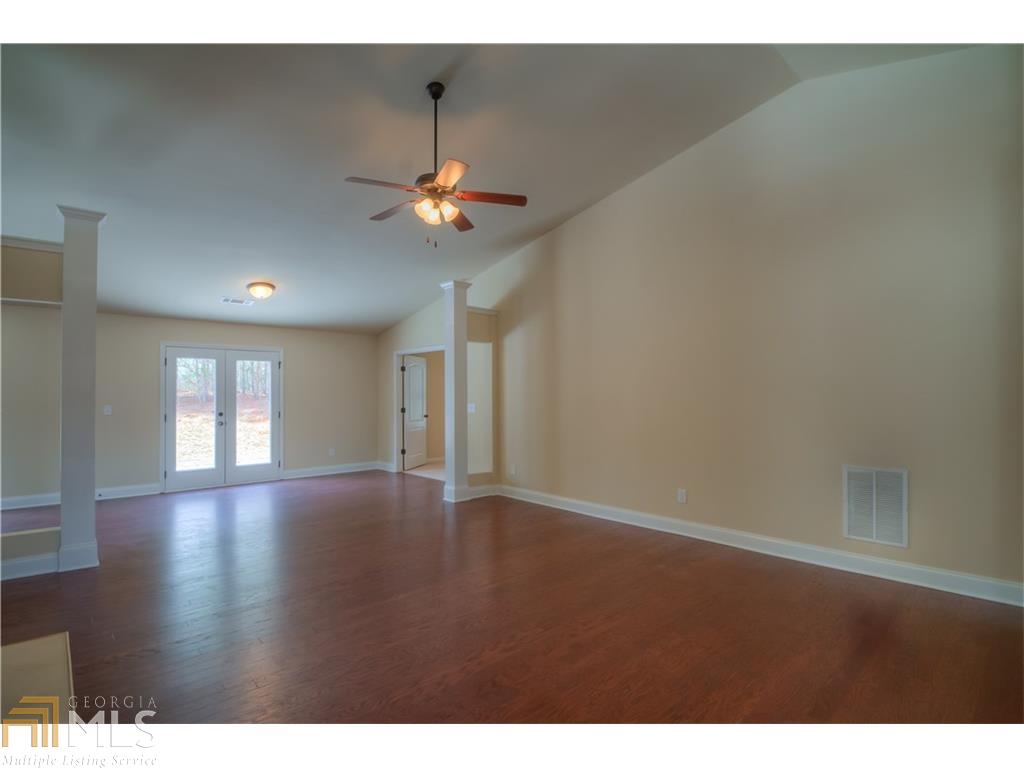 1394 Slate Bend Dr, Dacula, GA 30019 photo 5