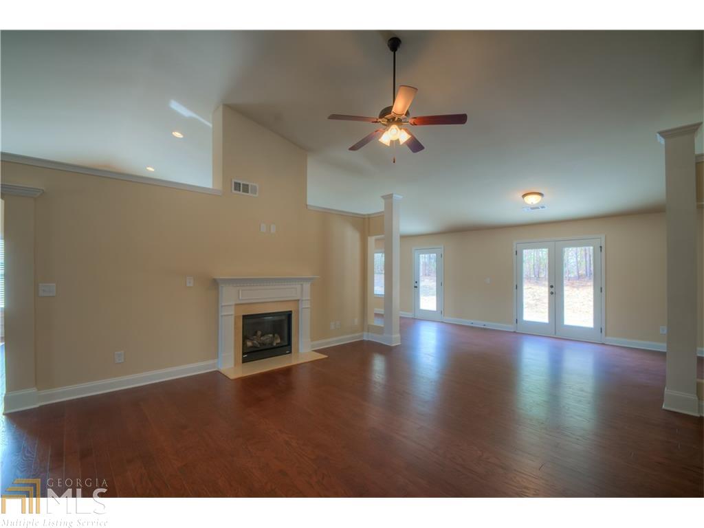 1394 Slate Bend Dr, Dacula, GA 30019 photo 4