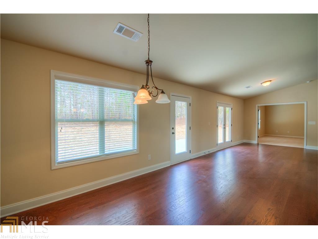 1394 Slate Bend Dr, Dacula, GA 30019 photo 2