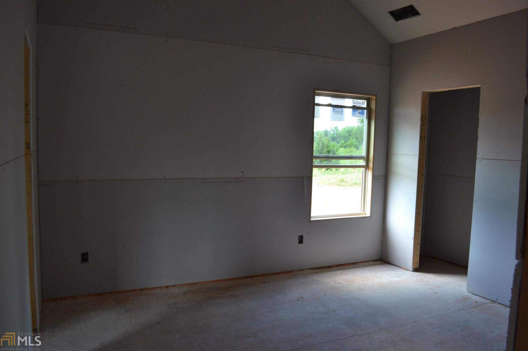 300 Barnes Rd, Jackson, GA 30233 photo 8