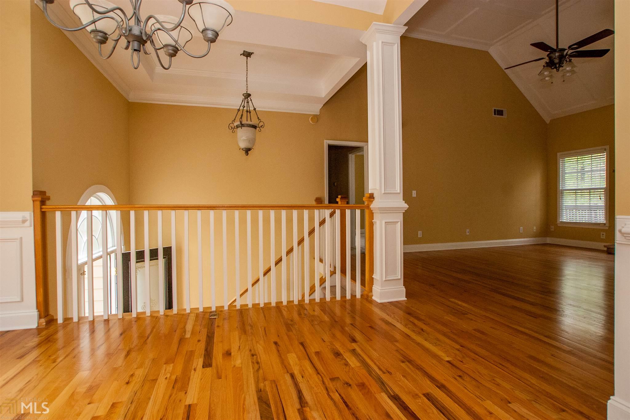 7680 Paces Ln, Gainesville, GA 30506 photo 3