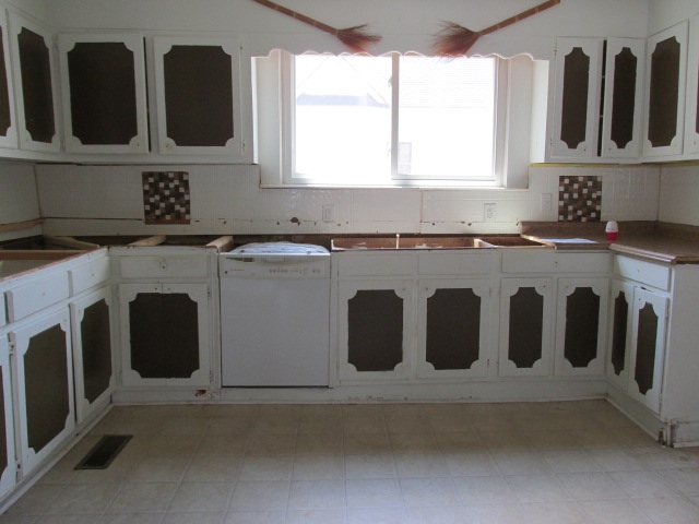 206 E 7th St, West Point, GA 31833 photo 3