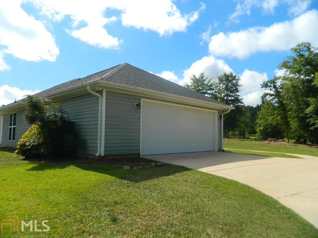 265 Brooks Rd, Jackson, GA 30233 photo 4