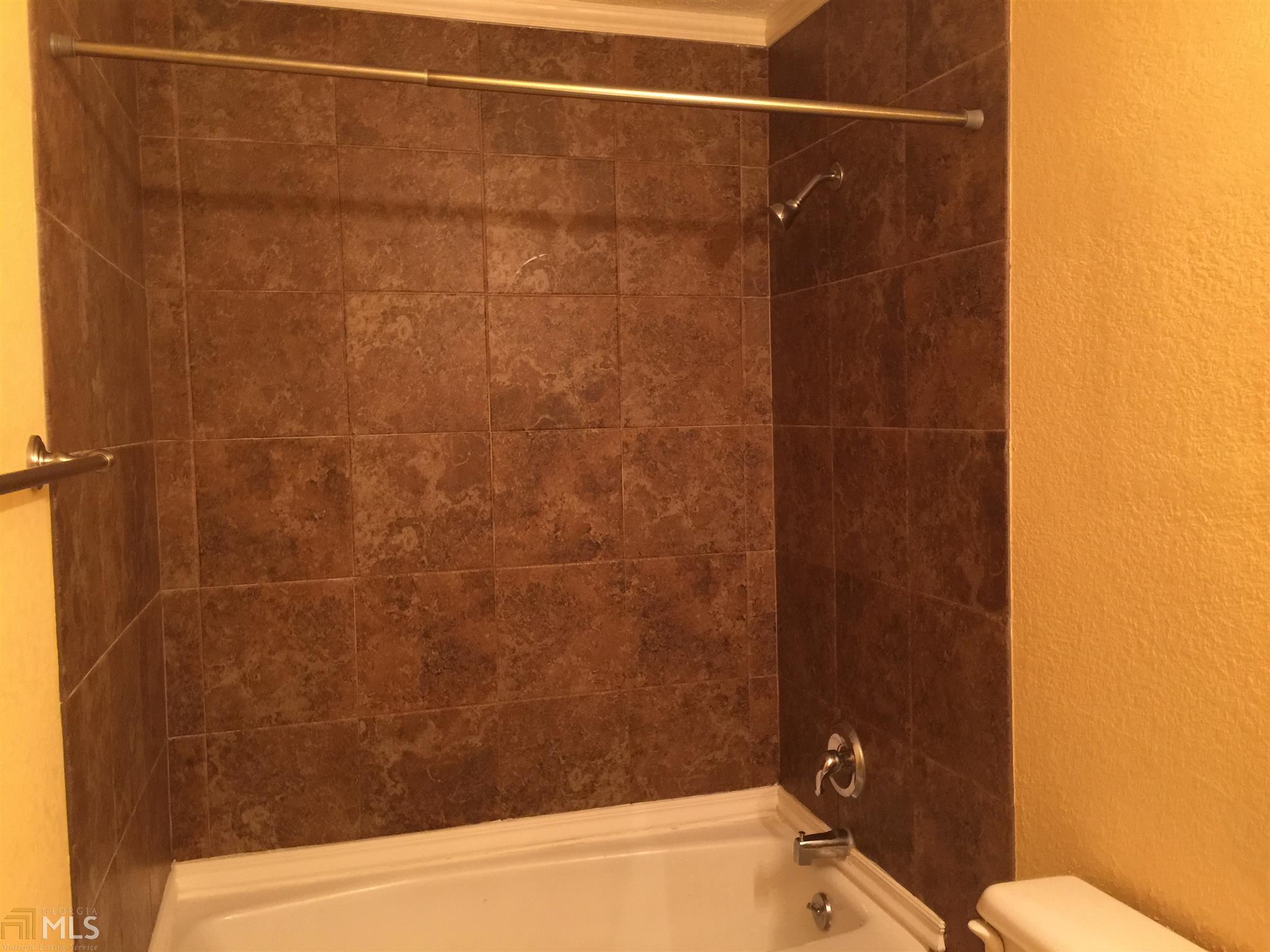 129 N Lake Dr, Lagrange, GA 30240 photo 13