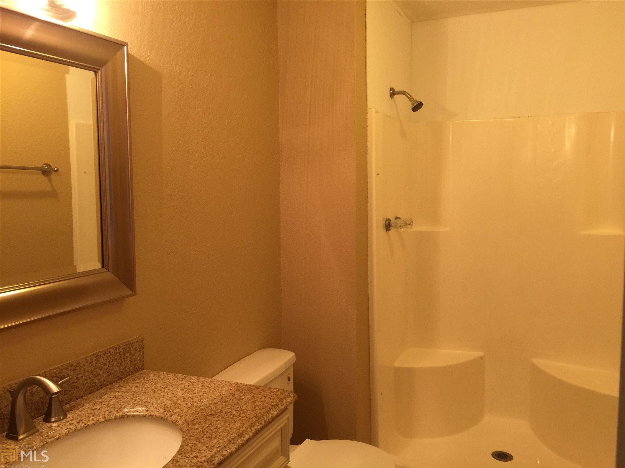 129 N Lake Dr, Lagrange, GA 30240 photo 9