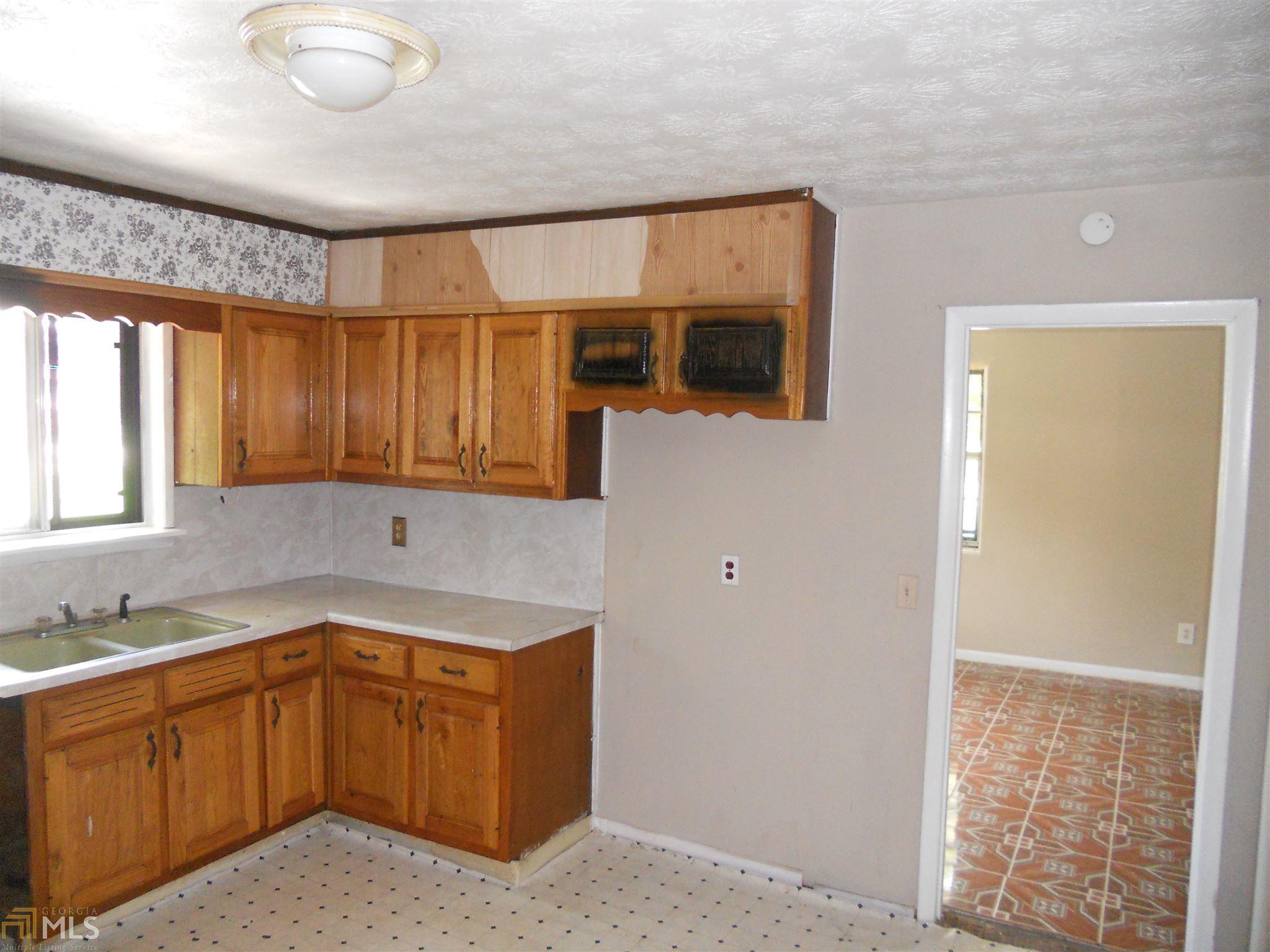 6555 King William Dr, Morrow, GA 30260 photo 6