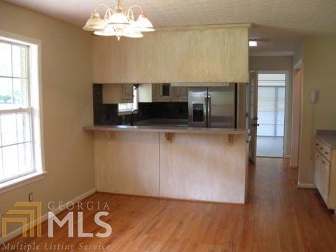 277 Benton Rd, Covington, GA 30014 photo 3