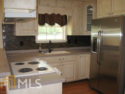 277 Benton Rd, Covington, GA 30014 photo 4
