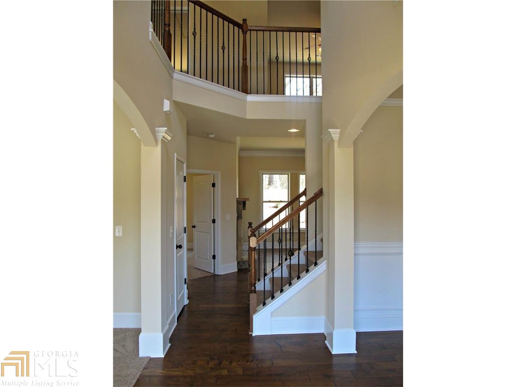 2811 Summit Valley Ct, Dacula, GA 30019 photo 2