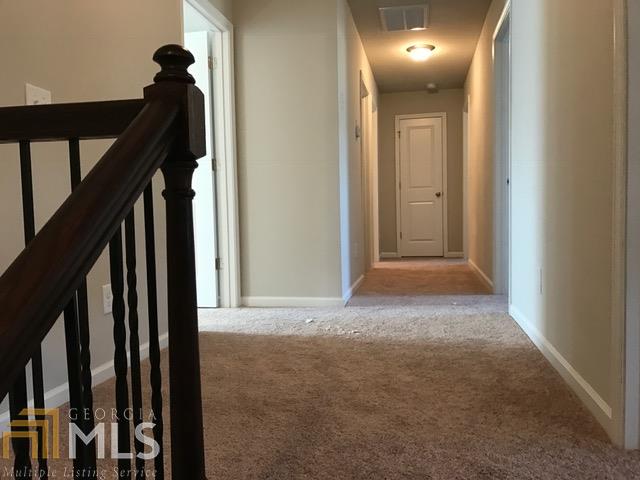 7559 Crawford Ct, Fairburn, GA 30213 photo 9