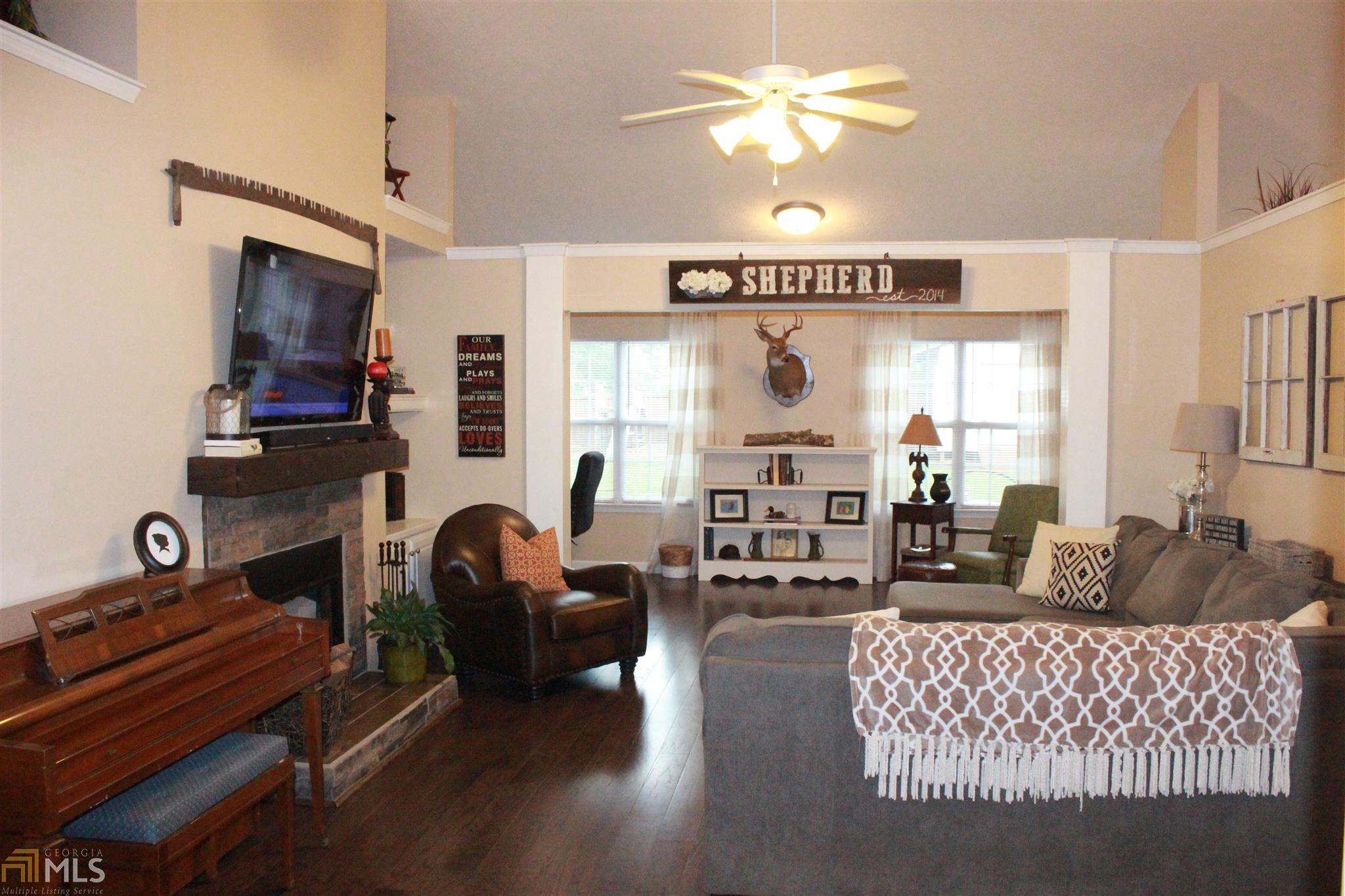 268 Sandstone Dr, Hampton, GA 30228 photo 4
