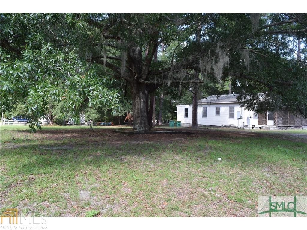 301 S Maple St, Springfield, GA 31329 photo 4