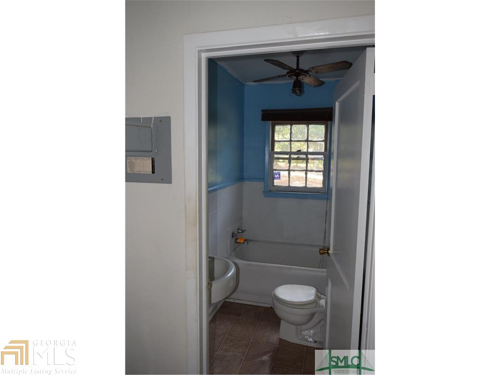 301 S Maple St, Springfield, GA 31329 photo 12