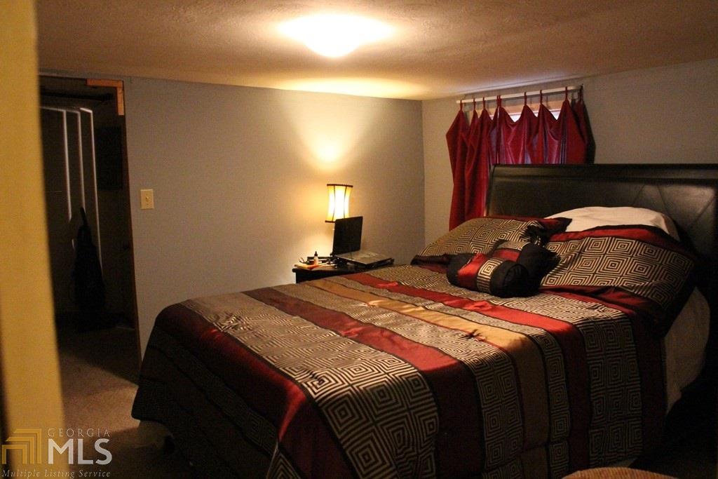 2183 Davis Rd, Stone Mountain, GA 30087 photo 13