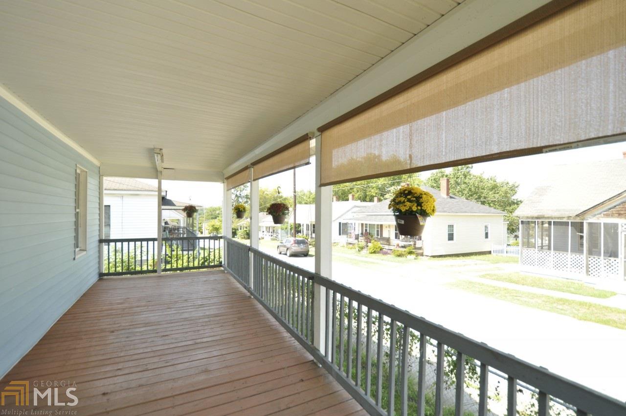 16 Hazel St, Porterdale, GA 30014 photo 2