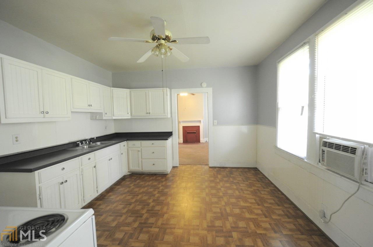 16 Hazel St, Porterdale, GA 30014 photo 8