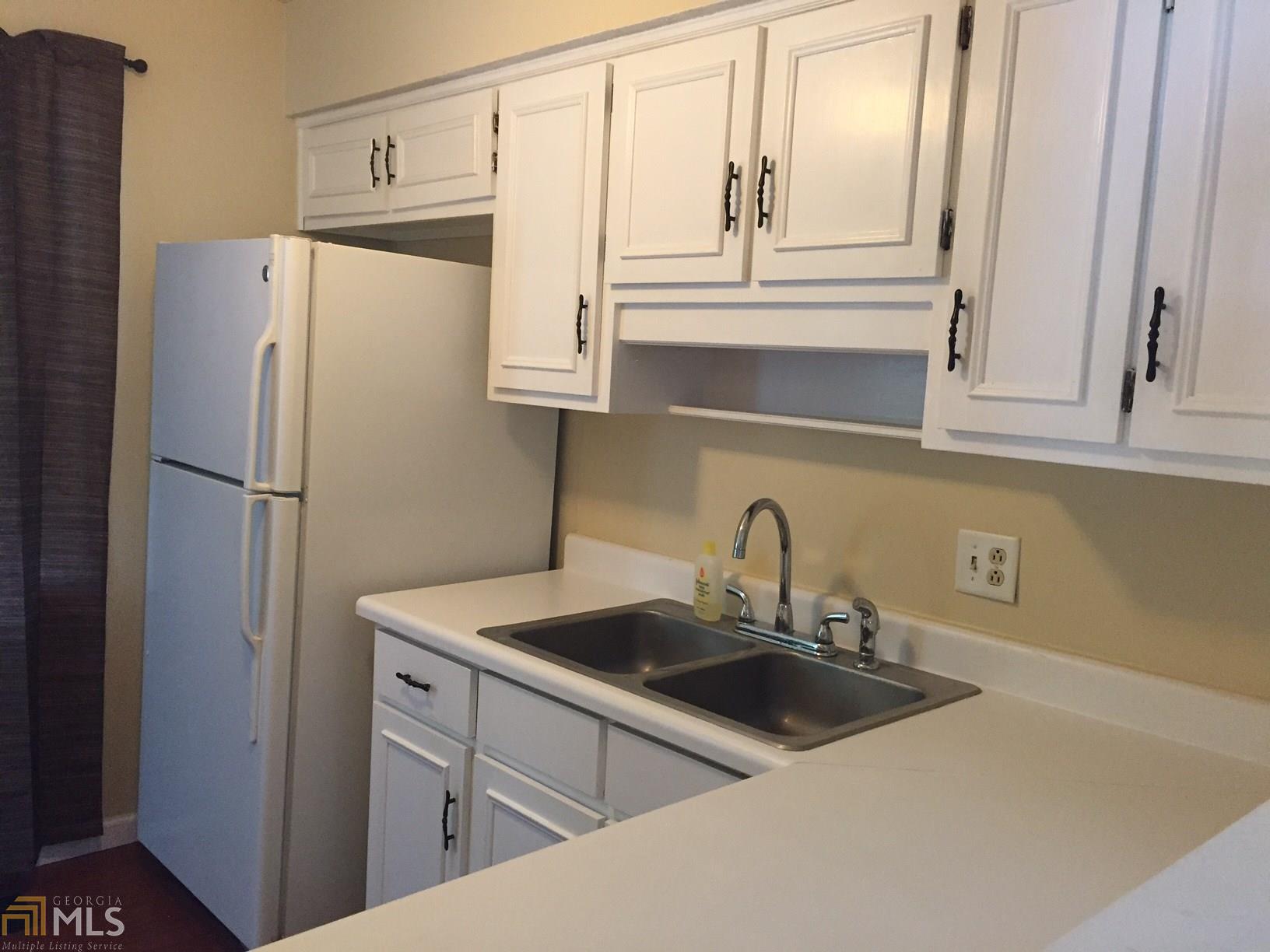 305 Cheyenne Dr, Lagrange, GA 30240 photo 4