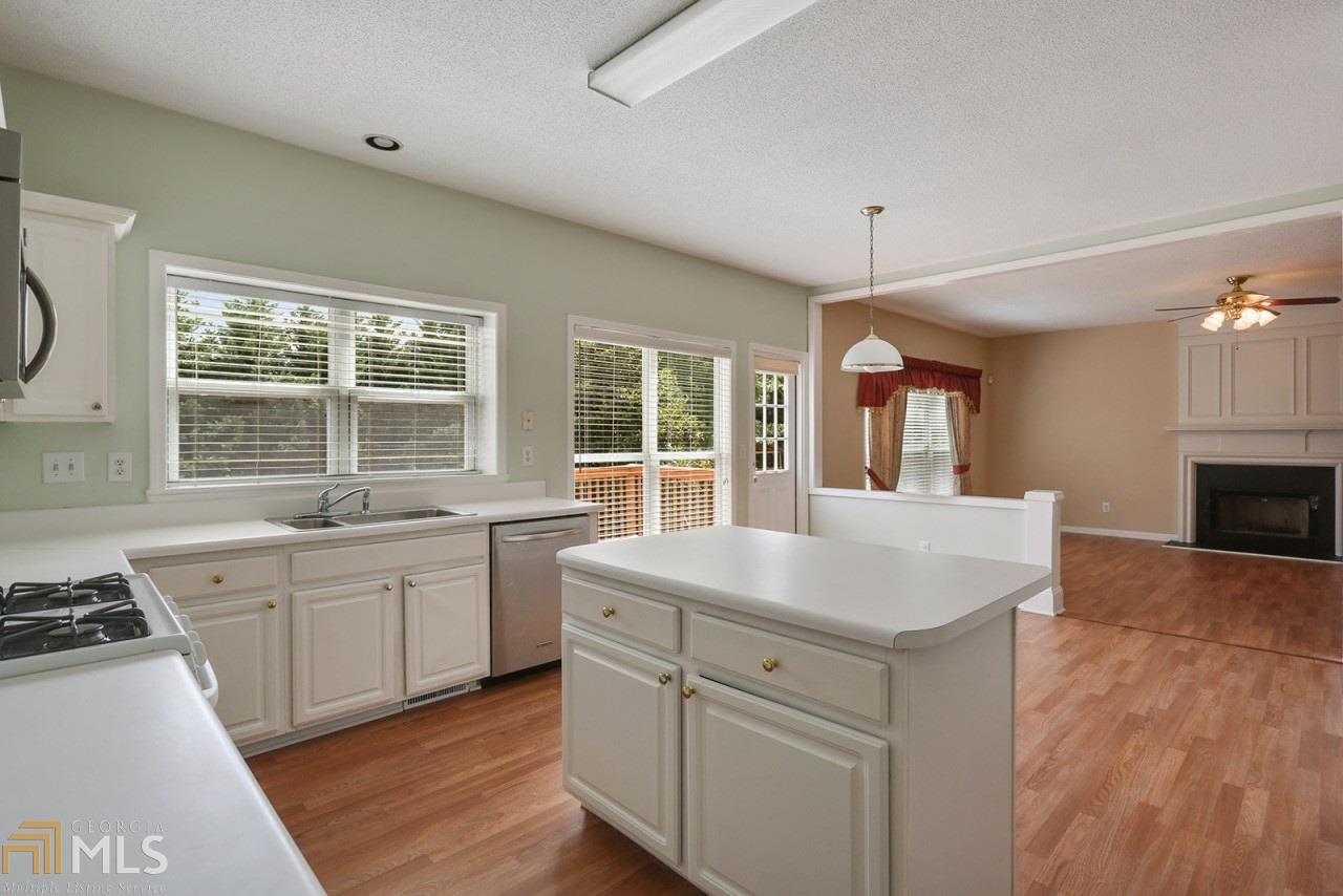 185 Ascalon Ct, Alpharetta, GA 30005 photo 9