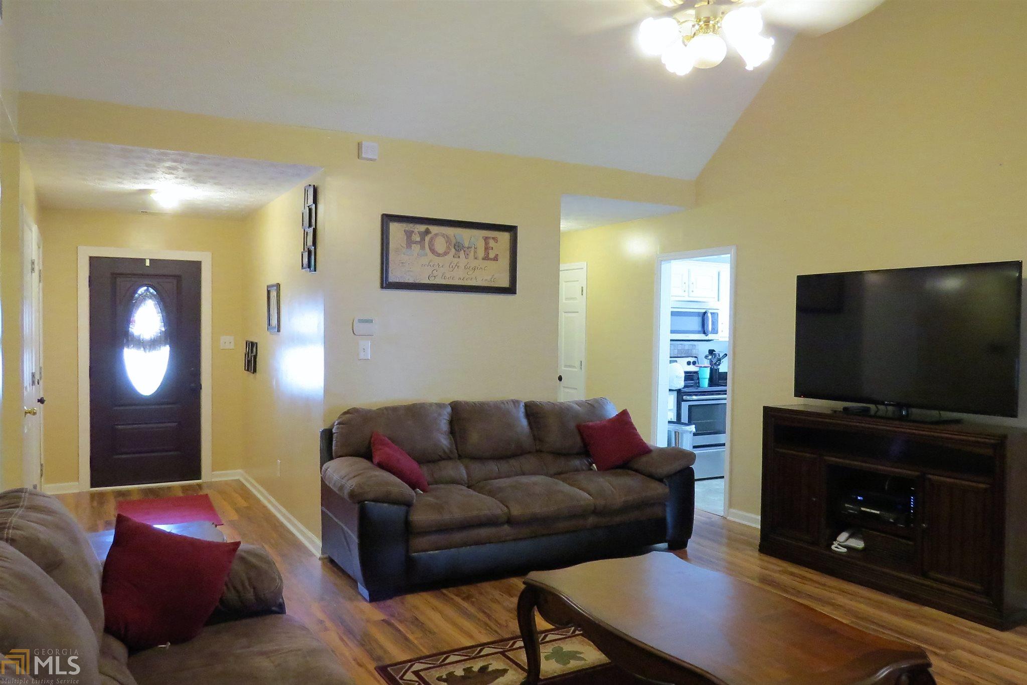 130 Chestnut Dr, Covington, GA 30016 photo 6