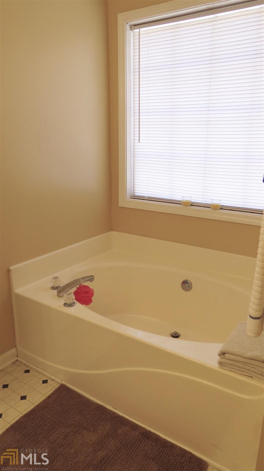 130 Chestnut Dr, Covington, GA 30016 photo 28