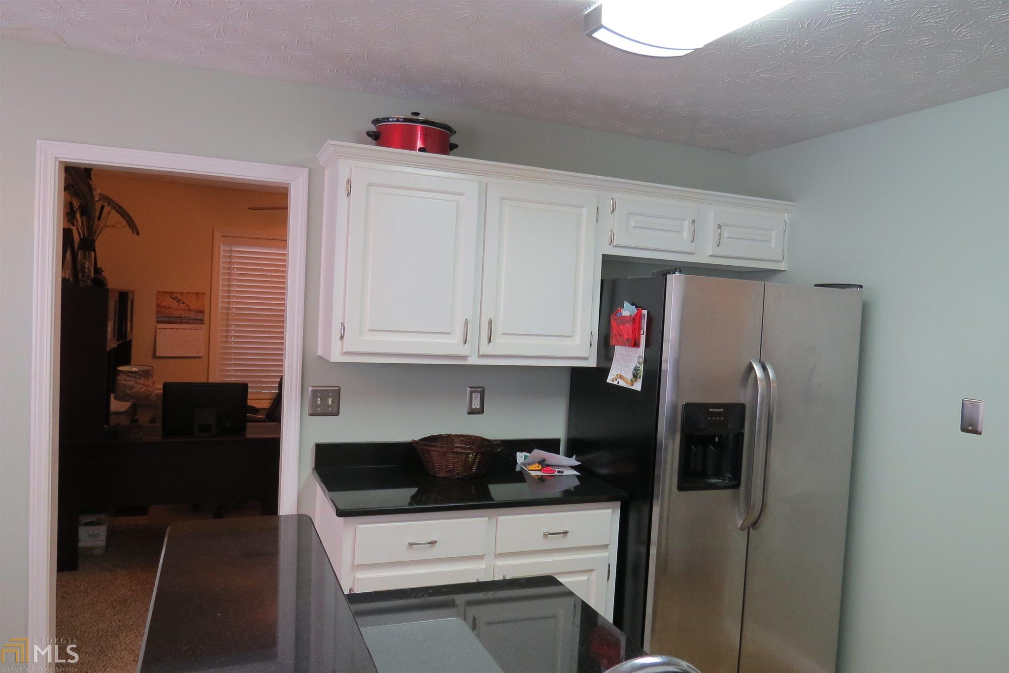 130 Chestnut Dr, Covington, GA 30016 photo 17