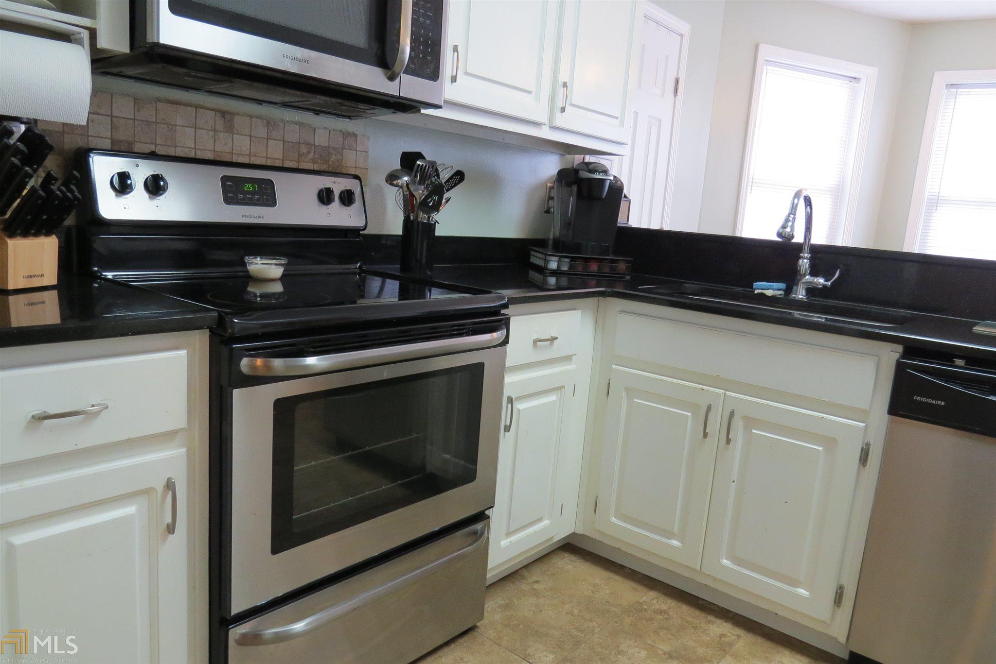 130 Chestnut Dr, Covington, GA 30016 photo 14