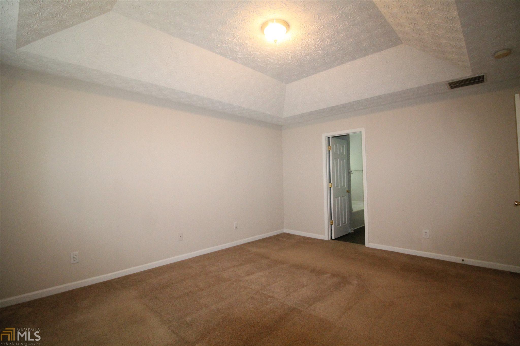 35 Valley View Dr, Covington, GA 30016 photo 11