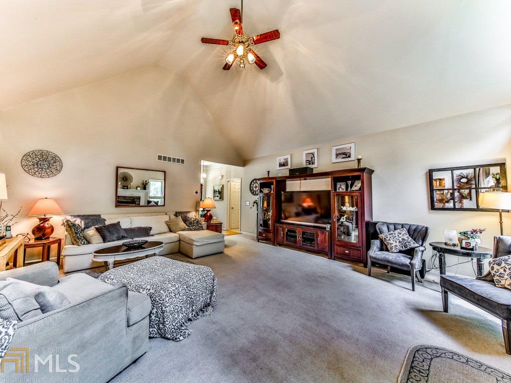 602 Pine Ter, Canton, GA 30114 photo 4