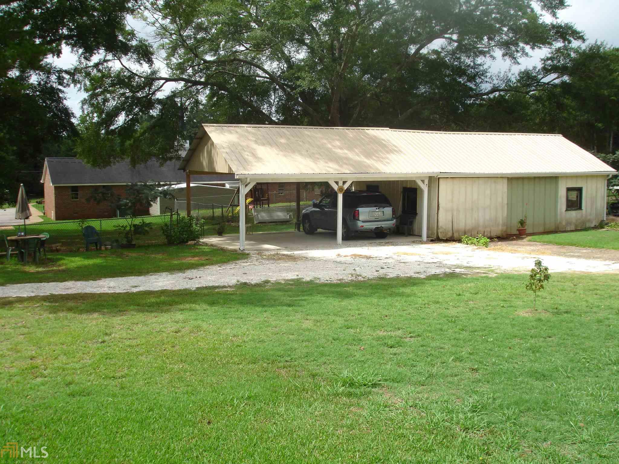 508 Pine St, West Point, GA 31833 photo 4