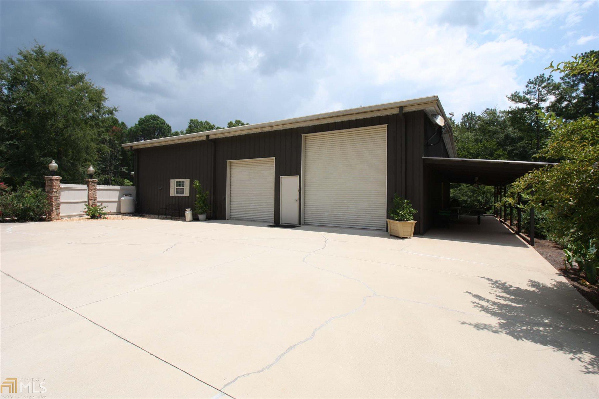 232 Longleaf Dr, Lagrange, GA 30240 photo 2