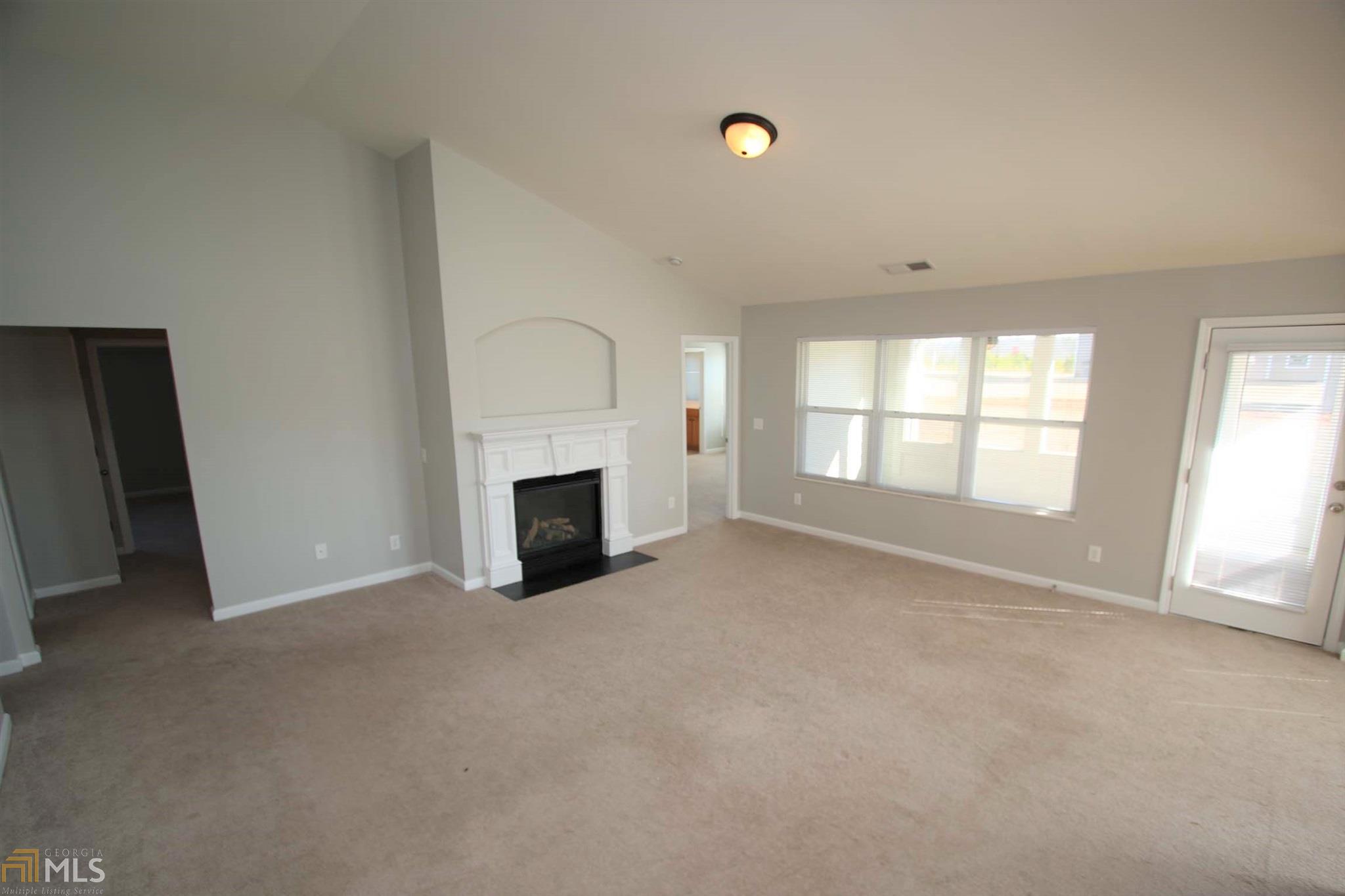 514 Bryant Lake Blvd, Lagrange, GA 30241 photo 2
