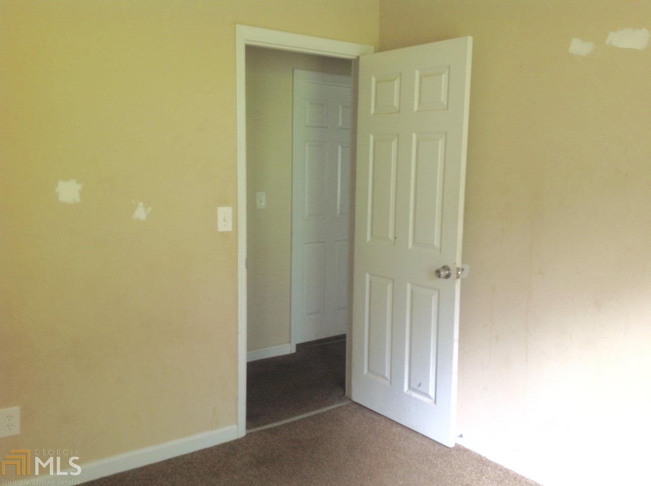 3154 Chippewa Dr, Rex, GA 30273 photo 7