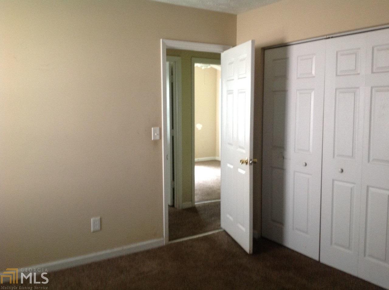 3154 Chippewa Dr, Rex, GA 30273 photo 9
