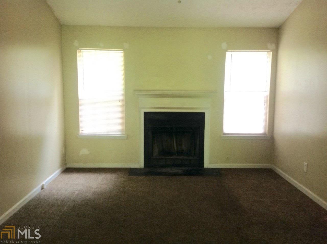 3154 Chippewa Dr, Rex, GA 30273 photo 2