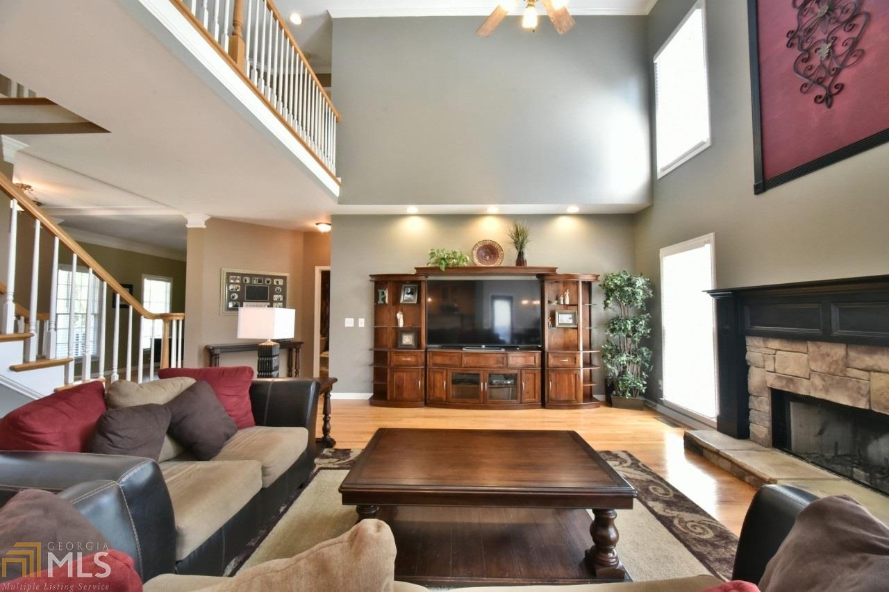 8725 Forest Path Dr, Gainesville, GA 30506 photo 10
