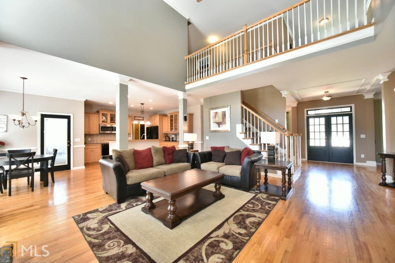 8725 Forest Path Dr, Gainesville, GA 30506 photo 9