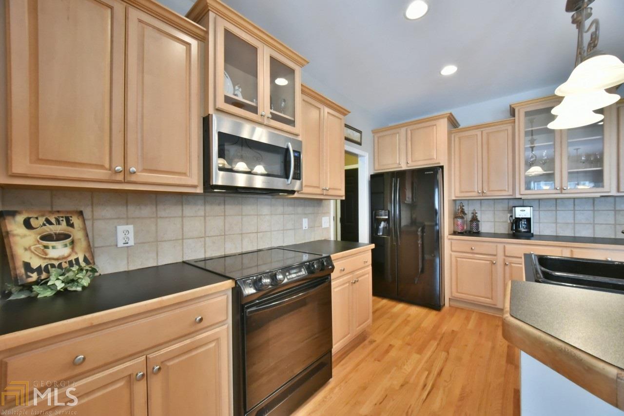 8725 Forest Path Dr, Gainesville, GA 30506 photo 16
